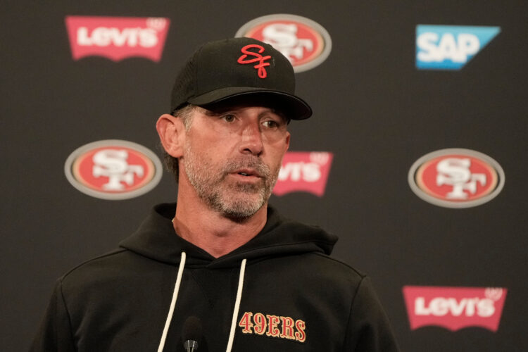 49ers coach Kyle Shanahan hurt in a car crash, limited as training camp opens